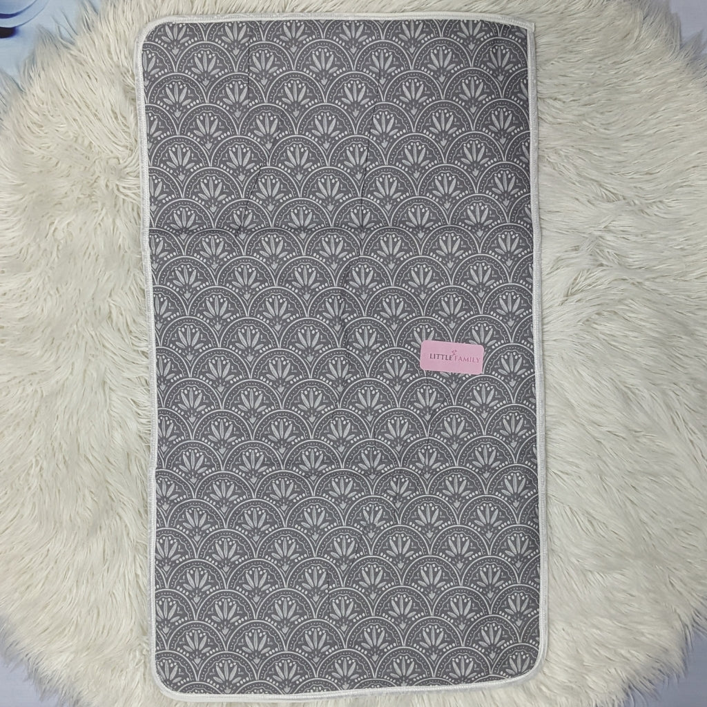 Premium Double-XL Waterproof Baby Diaper Changing Sheet – Elegant Grey