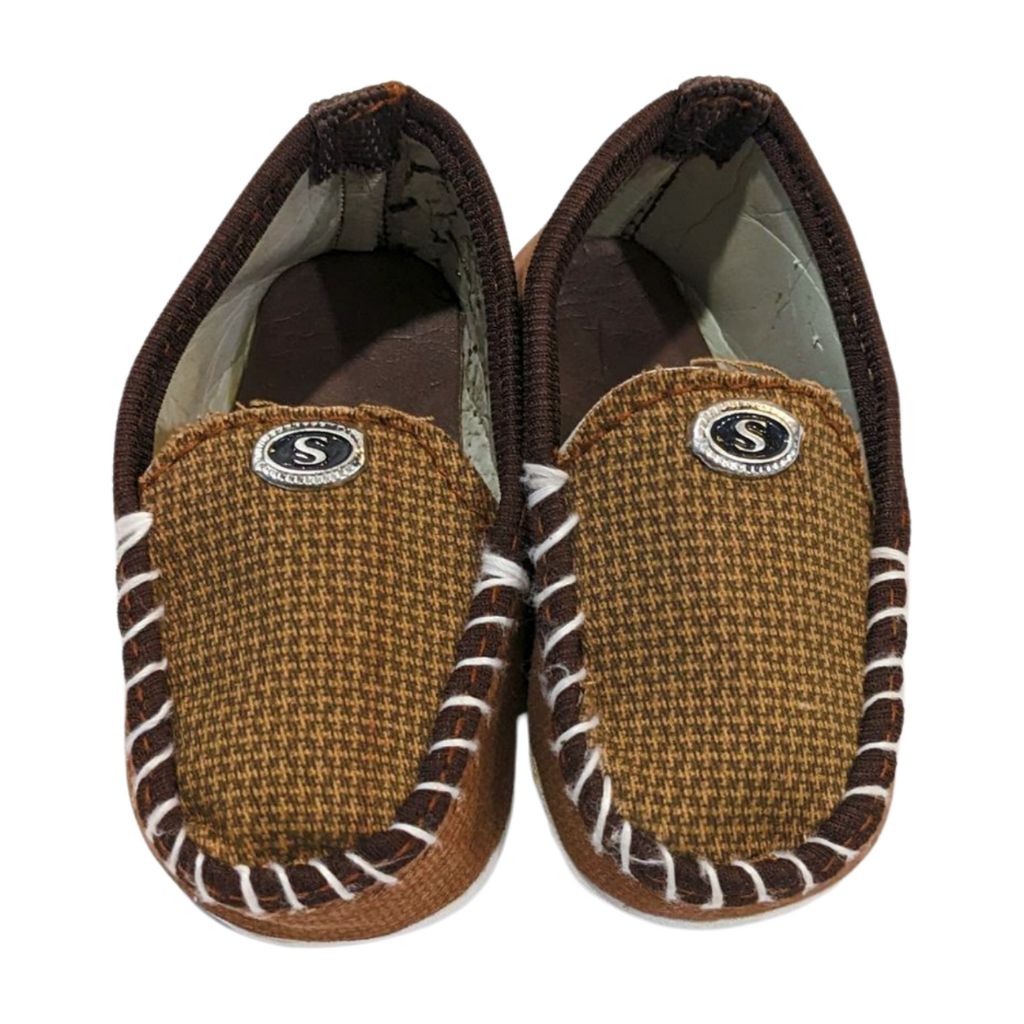Soft Baby Loafers – Stylish, Comfortable & Gentle for Little Feet