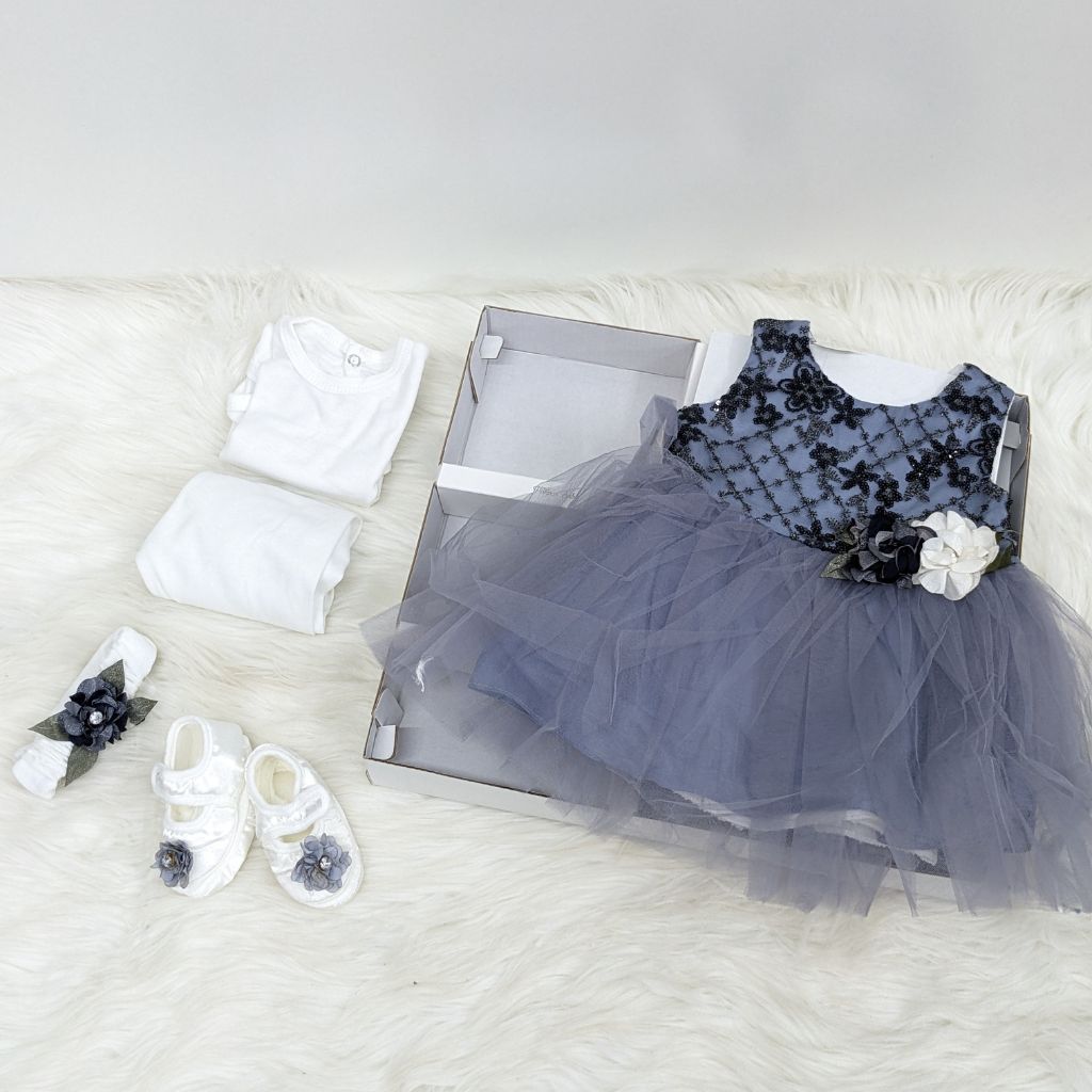 MG-1530 Baby Frock Gift Set – Elegant Grey