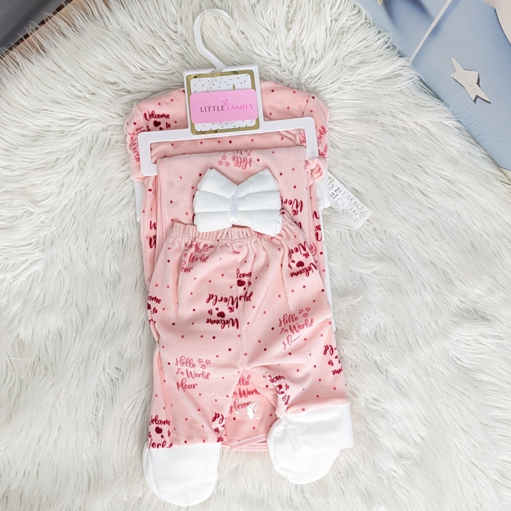 12-Piece Fleece Newborn Starter Set ( Welcome to the World ) – Pink