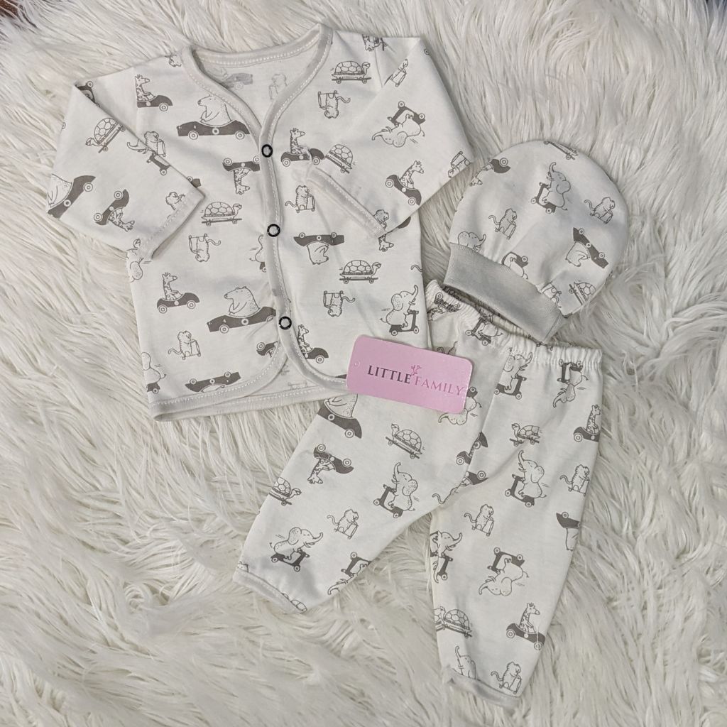 Newborn 3-Piece Cotton Outfit Set – Pack of 3