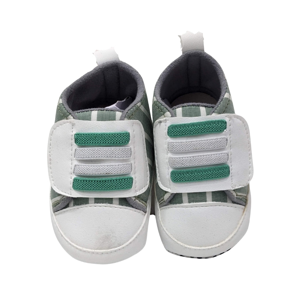 Premium Soft-Sole Baby Sneakers – White & Green (Velcro Strap)