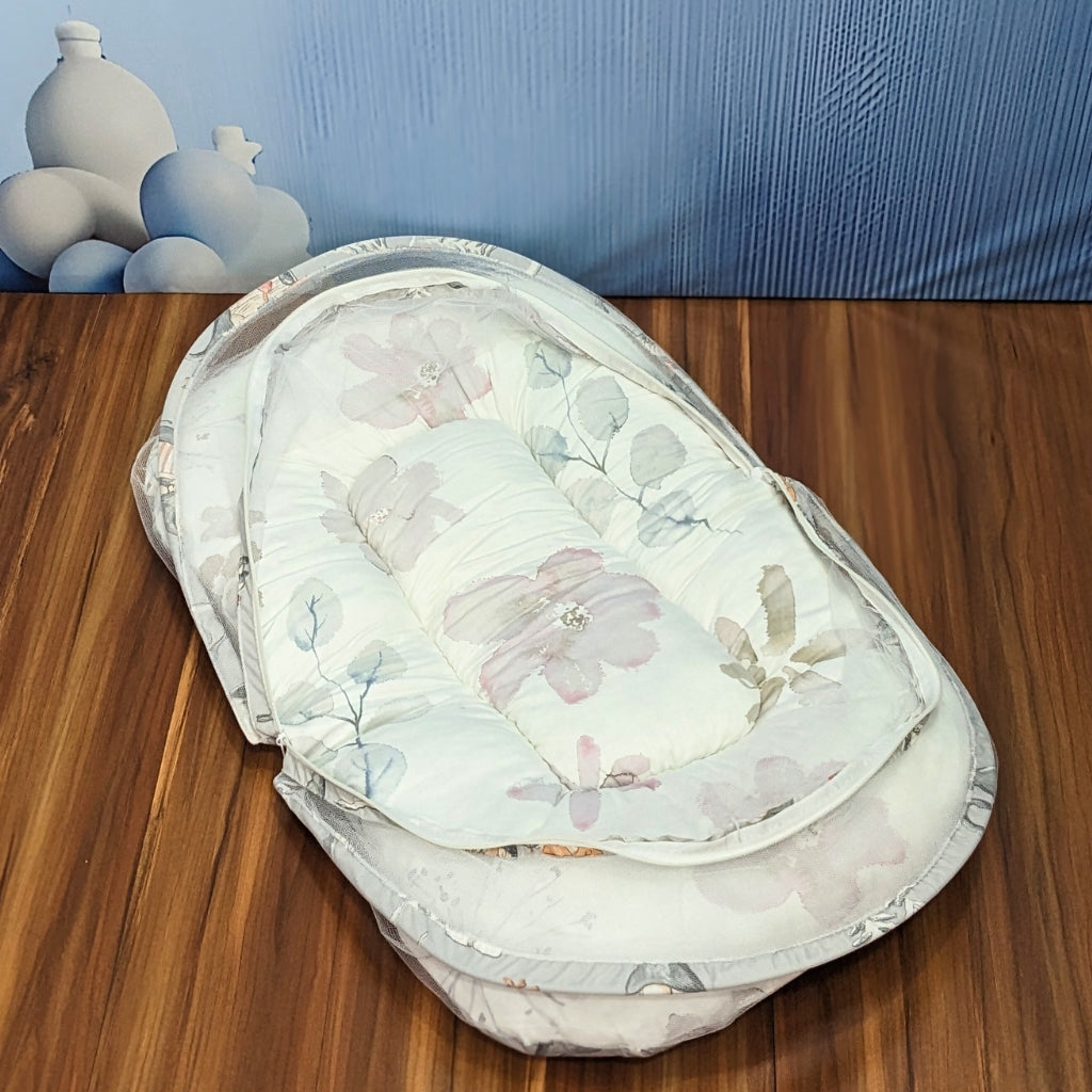 Grey Snowman Baby Bedding Set - 8 Pieces (Large)