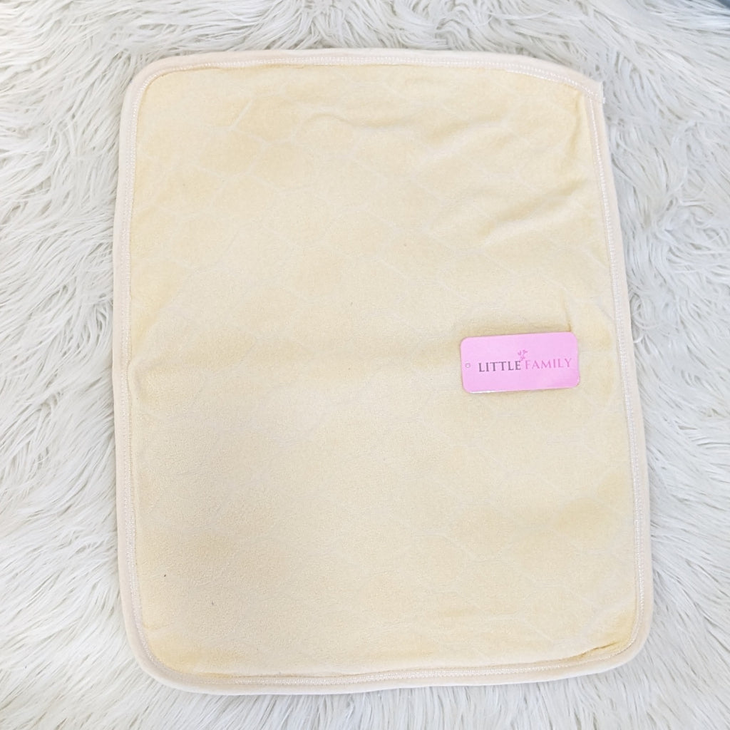 Pack of 6 Baby Diaper Changing Sheets - Medium