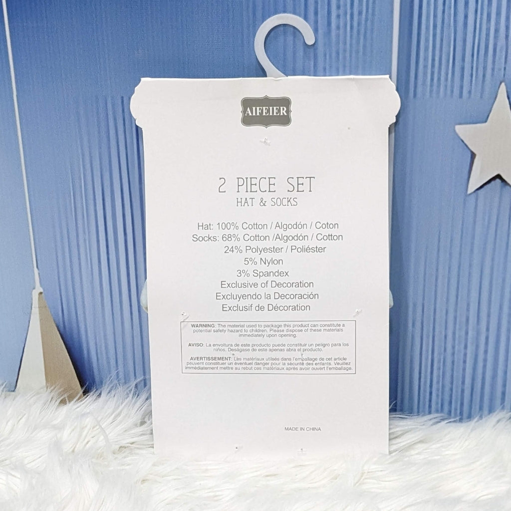 Newborn Cotton Hat & Socks Set - Green Elephant (2-Piece)