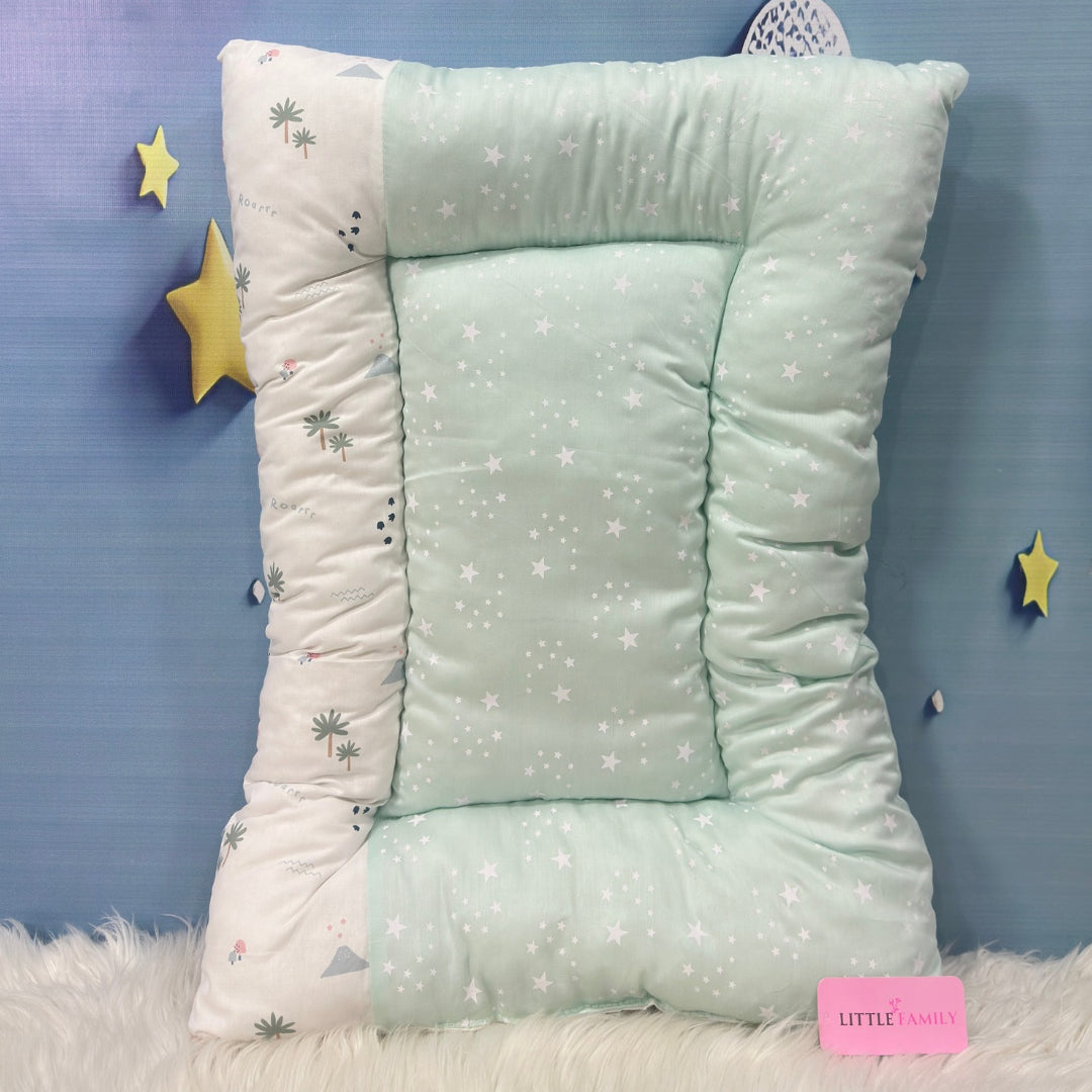 Starry Dreams Baby Bedding Set - 8 Pieces (Pale mint)