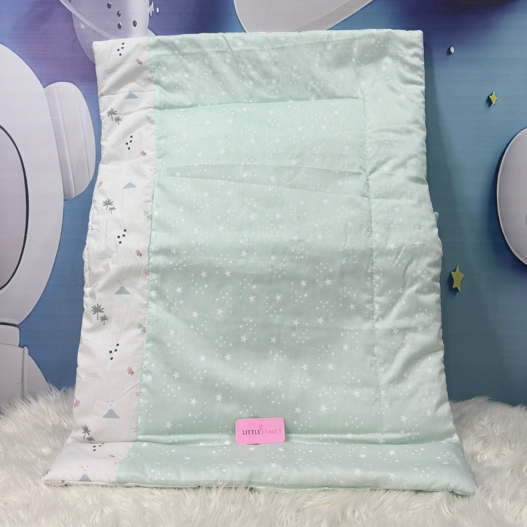 Starry Dreams Baby Bedding Set - 8 Pieces (Pale mint)