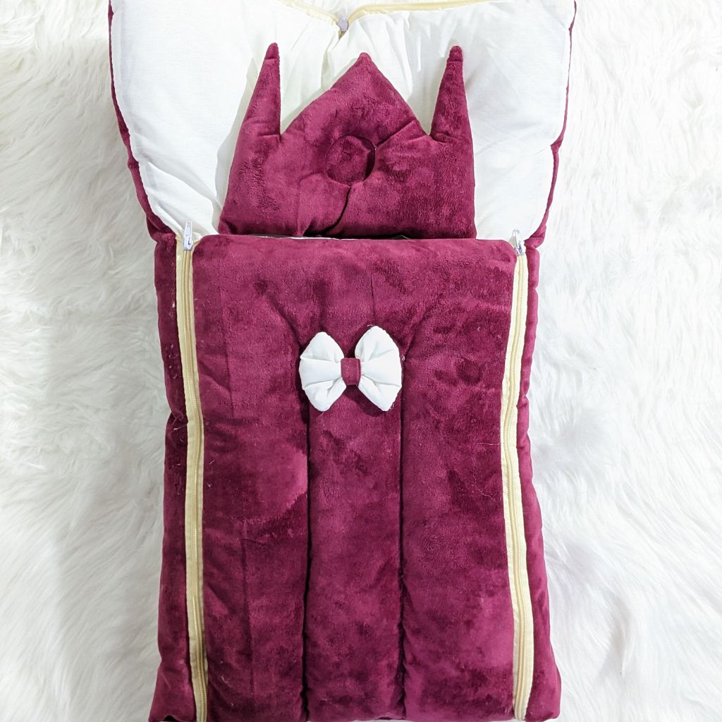 Premium Velvet Carry Nest - Maroon