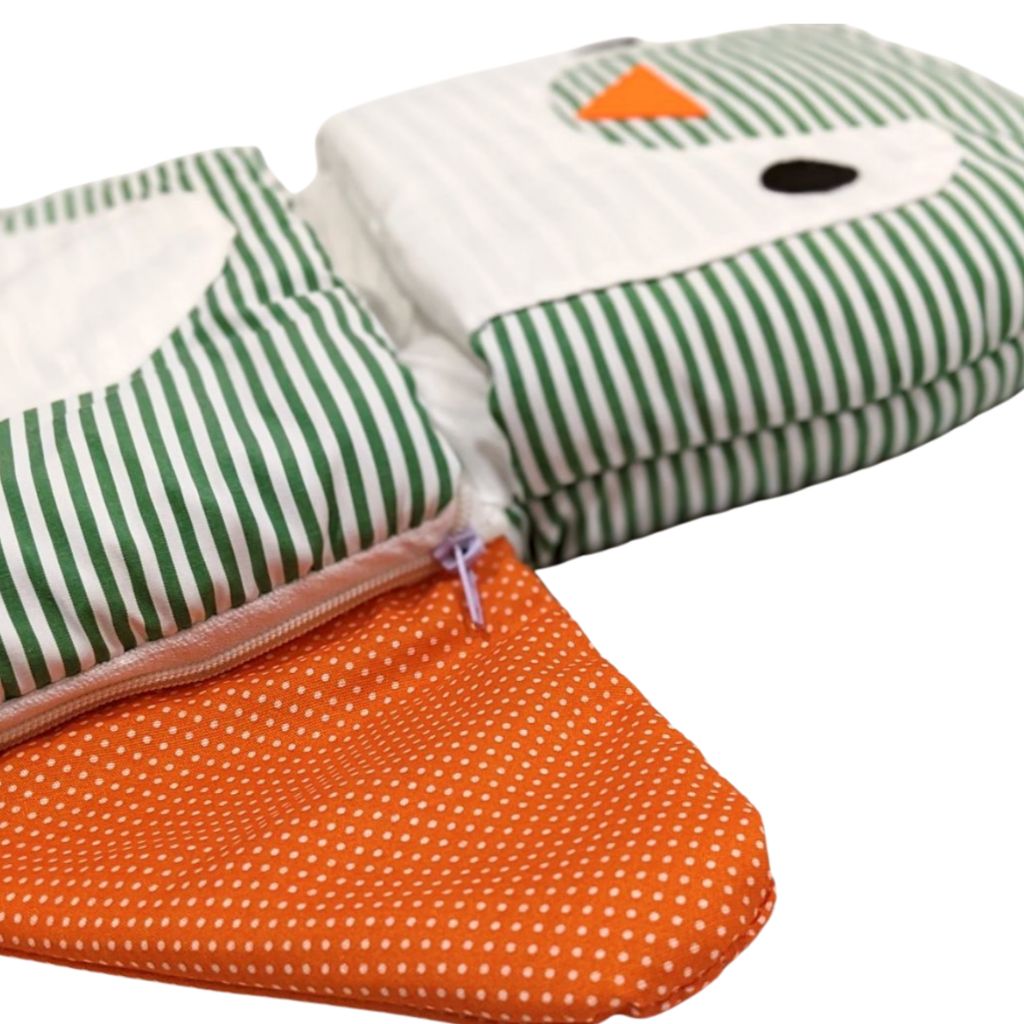 Penguine Sleeping Carry Nest - Greenish Grey