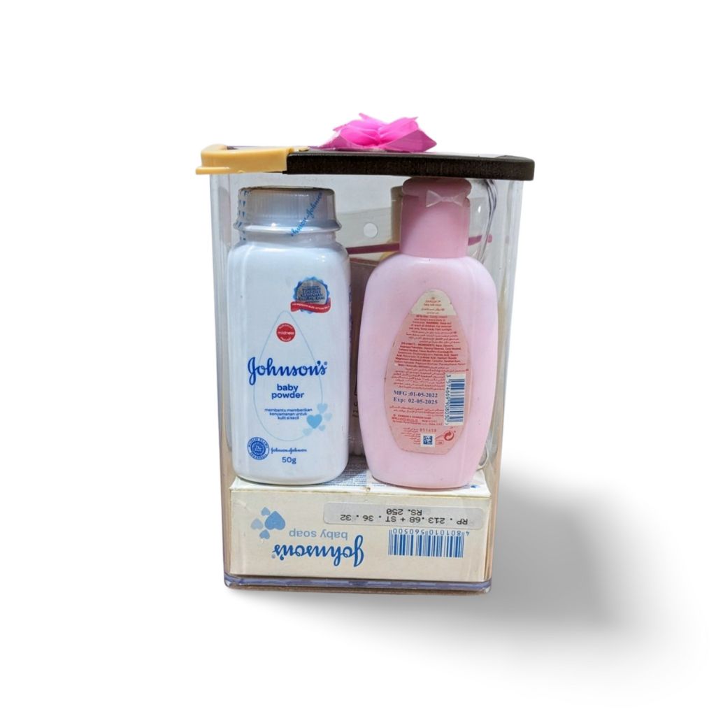 Johnson’s Baby Care Gift Jar – Complete 7-Piece Newborn Essentials Set