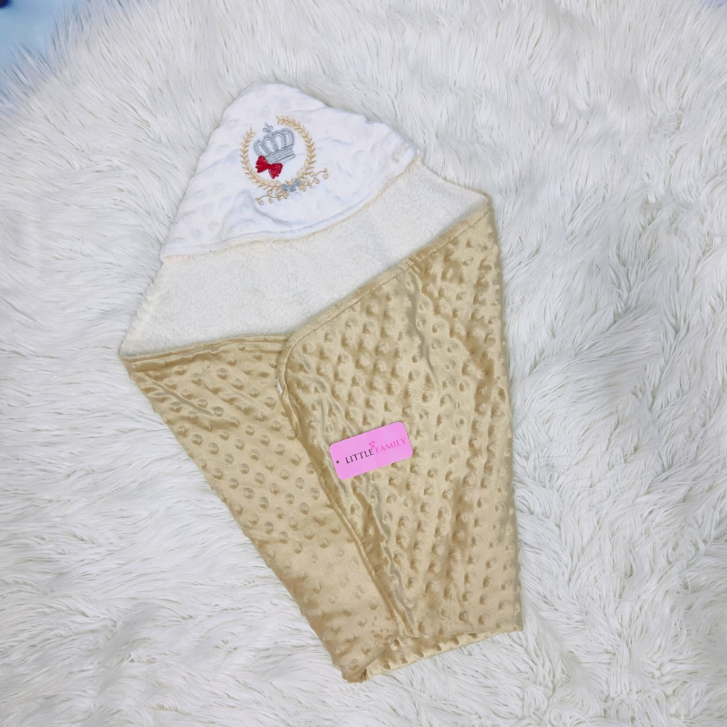 Premium Velvet Hooded Baby Wrapping Sheet – Prince