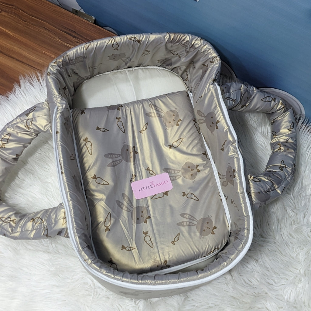Rabbit Weather-Resistant Newborn Carry Crib