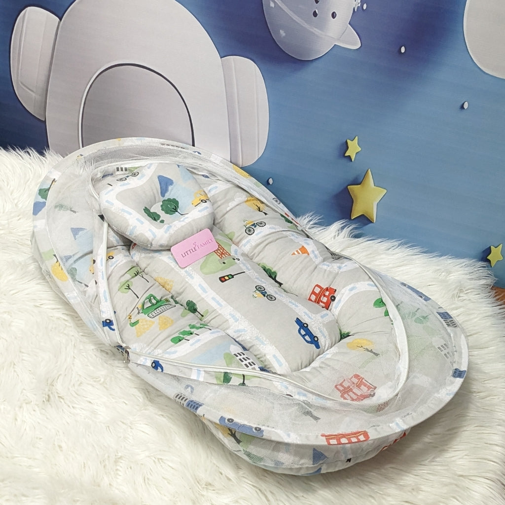 City Theme Summer Mosquito Net with Pillow