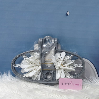 Baby Clothes Drying Hanger with 20 Clips (Oval)