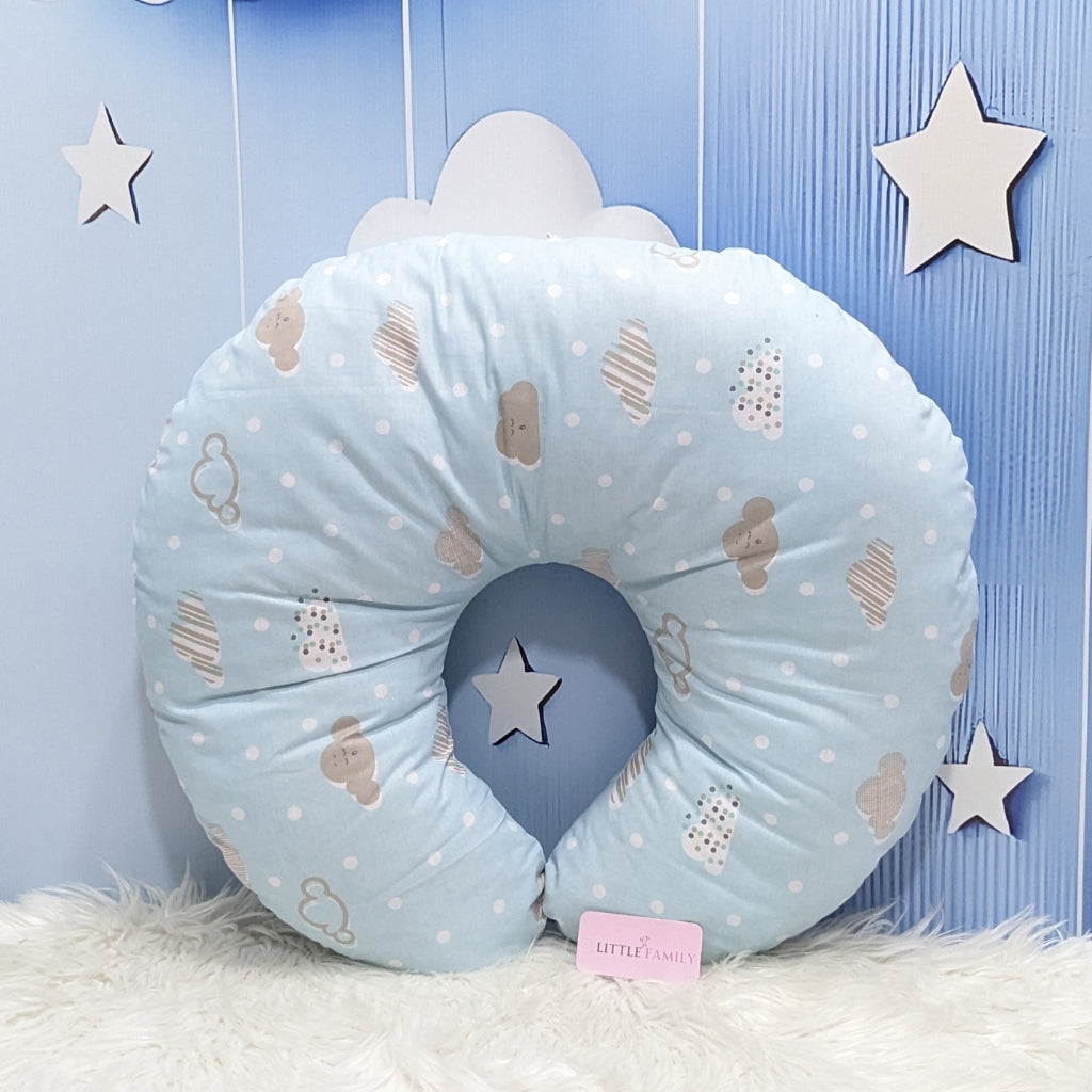 Cloudy Theme Baby Feeding Pillow – Ergonomic Support for Breastfeeding Moms