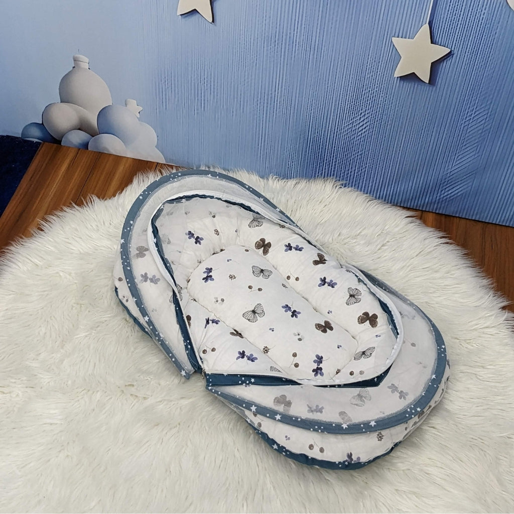 Starry Dreams Baby Bedding Set - 8 Pieces (Bluish Cyan) | Large