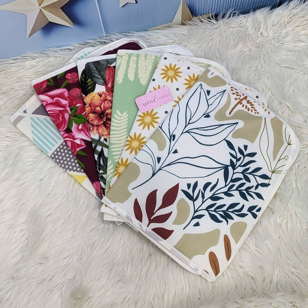 Pack of 6 Large Disposable Diaper Changing Sheets