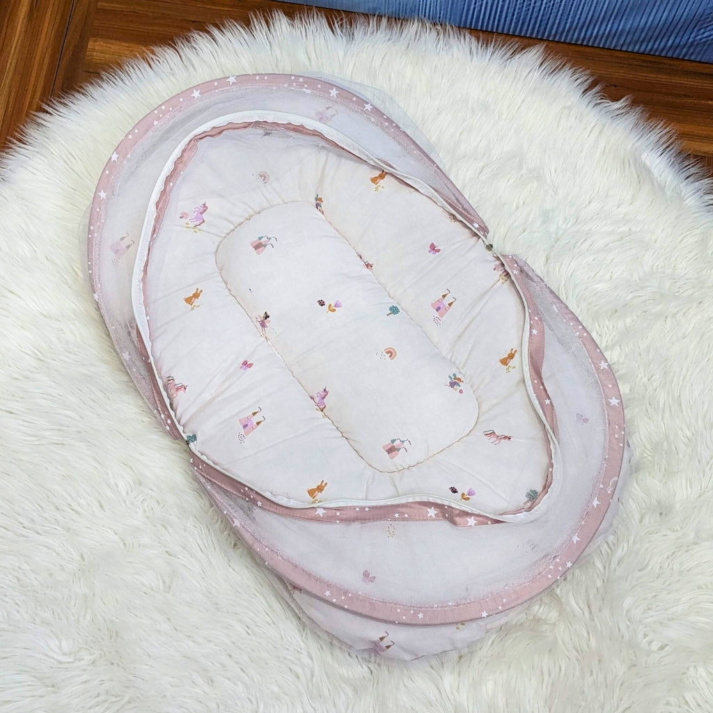 Starry Dreams Baby Bedding Set - 8 Pieces (Dusty Pink) | Large