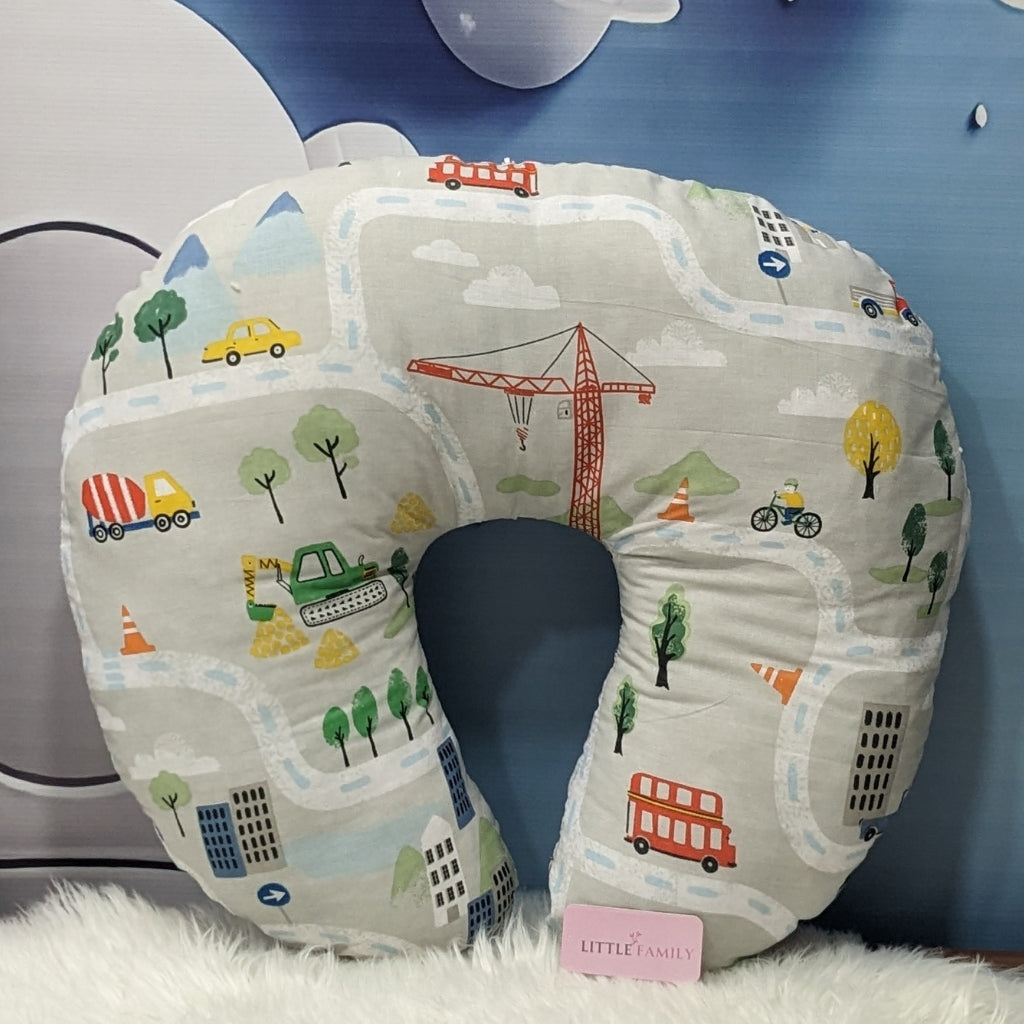 City Theme Baby Feeding Pillow – Ergonomic Support for Breastfeeding Moms