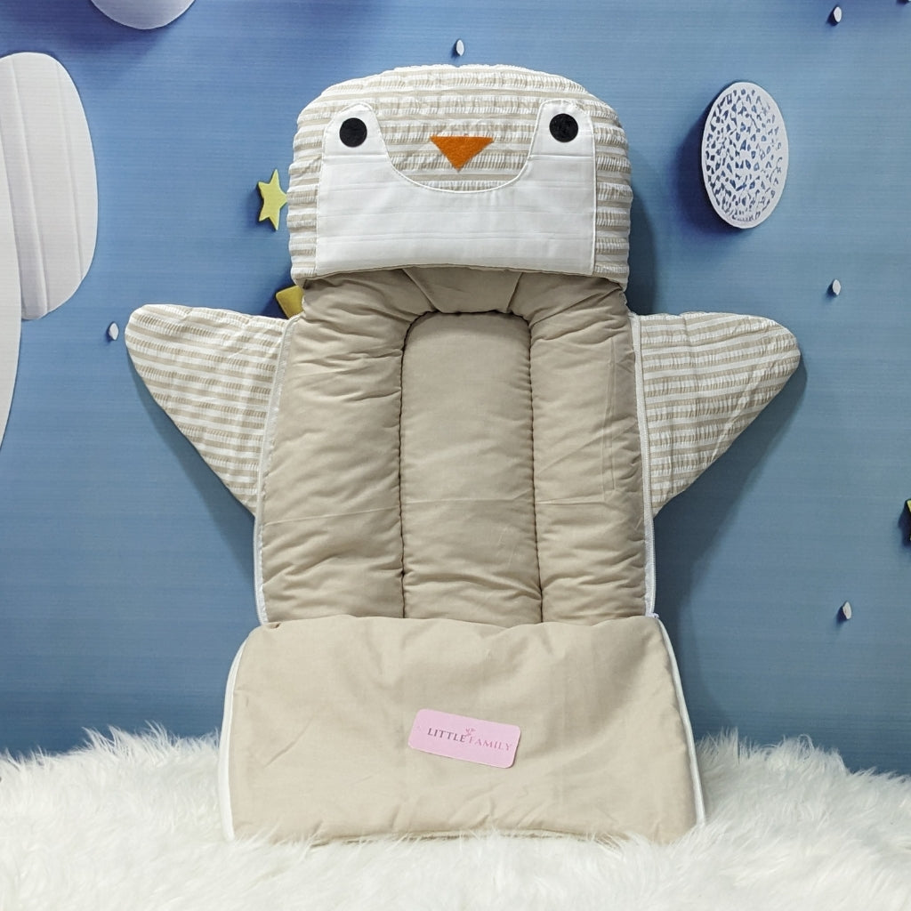 Penguine Sleeping Carry Nest - Soft Caramel