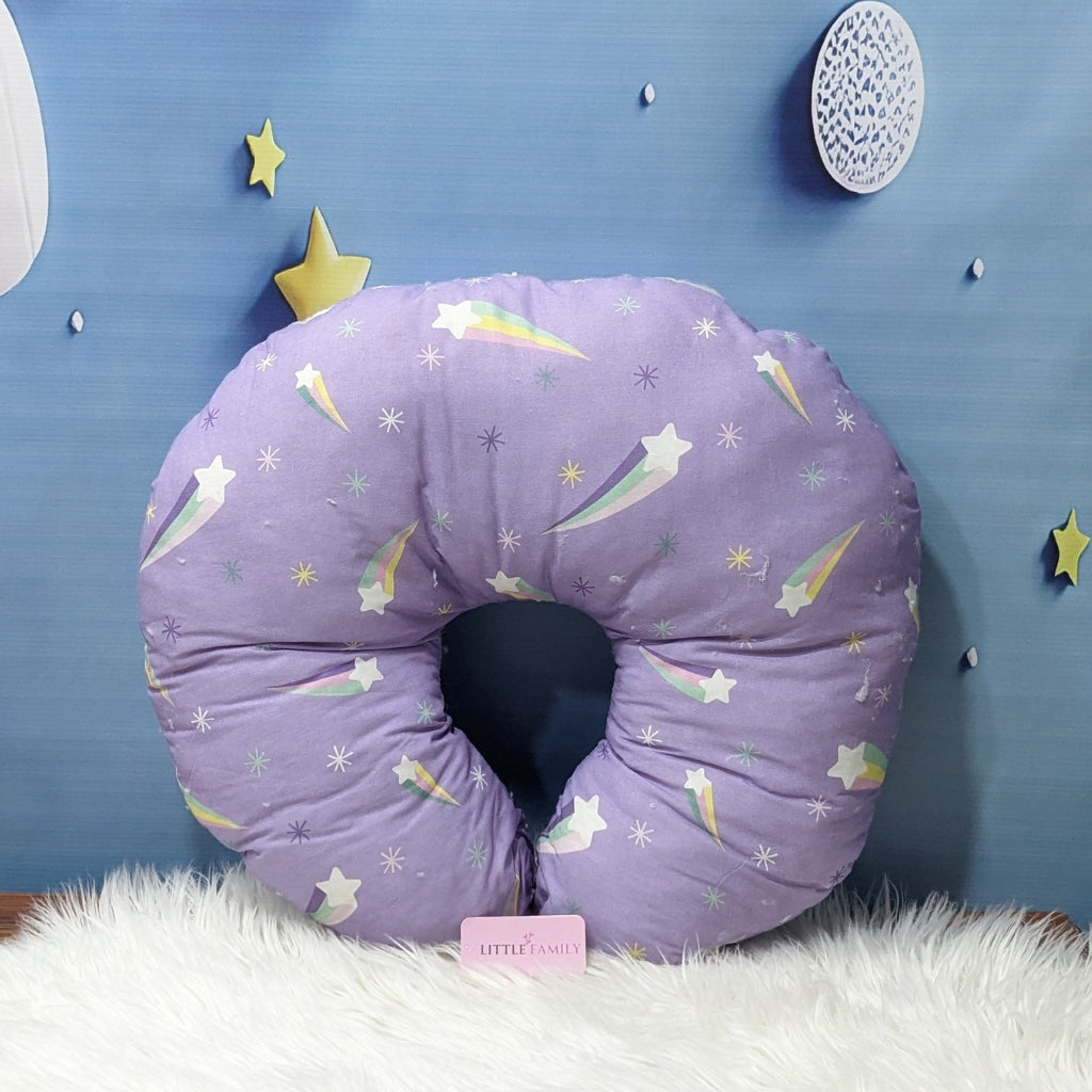 Star Theme Baby Feeding Pillow – Ergonomic Support for Breastfeeding Moms