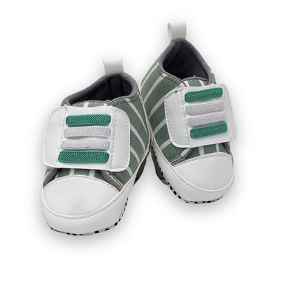 Premium Soft-Sole Baby Sneakers – White & Green (Velcro Strap)