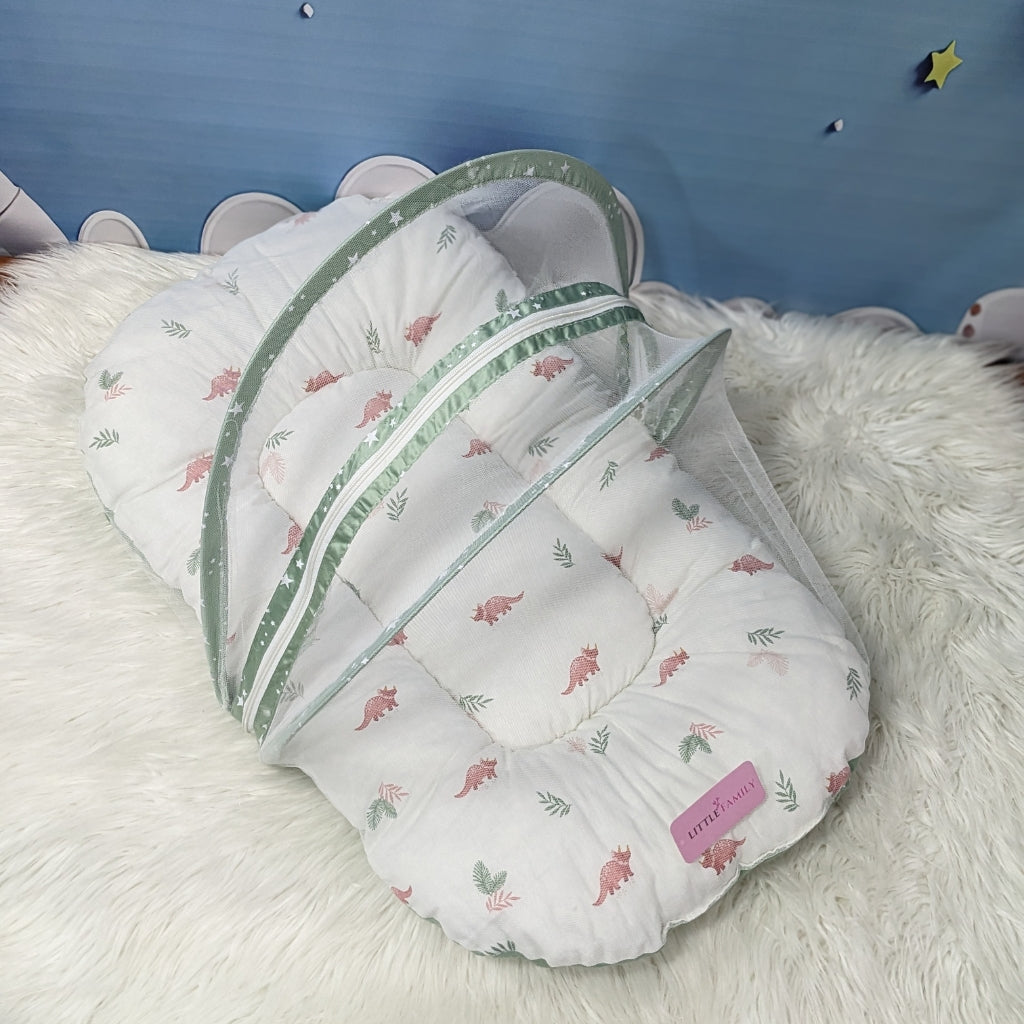 Starry Dreams Baby Bedding Set - 8 Pieces (Sage Green) | Large