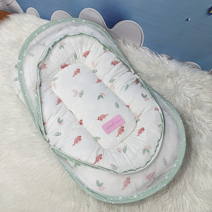 Starry Dreams Baby Bedding Set - 8 Pieces (Sage Green) | Large