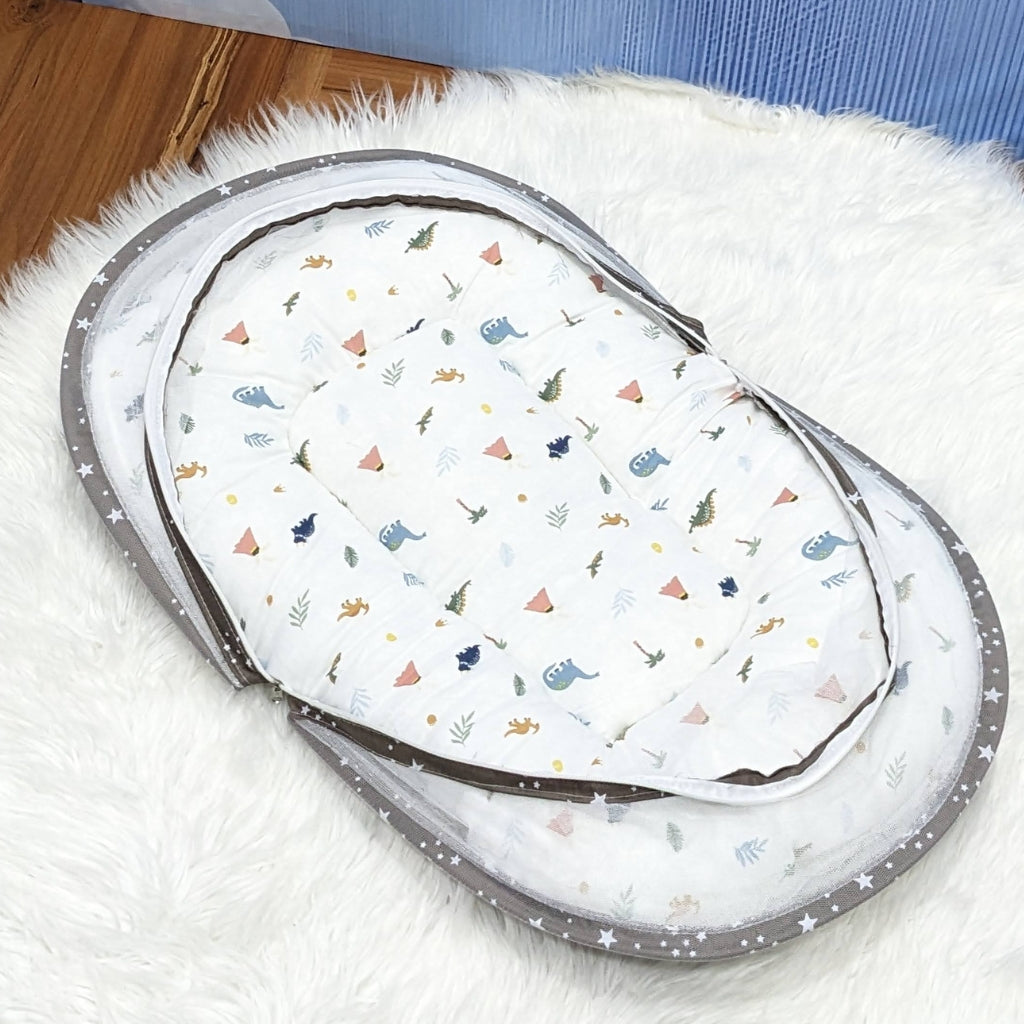 Starry Dreams Baby Bedding Set - 8 Pieces (Golden Brown) | Large