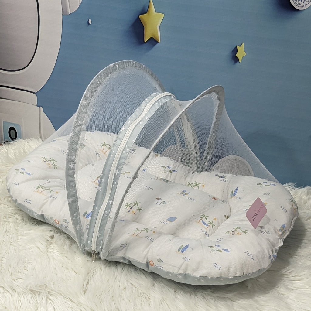 Starry Dreams Baby Bedding Set - 8 Pieces (Soft Mint) | Large