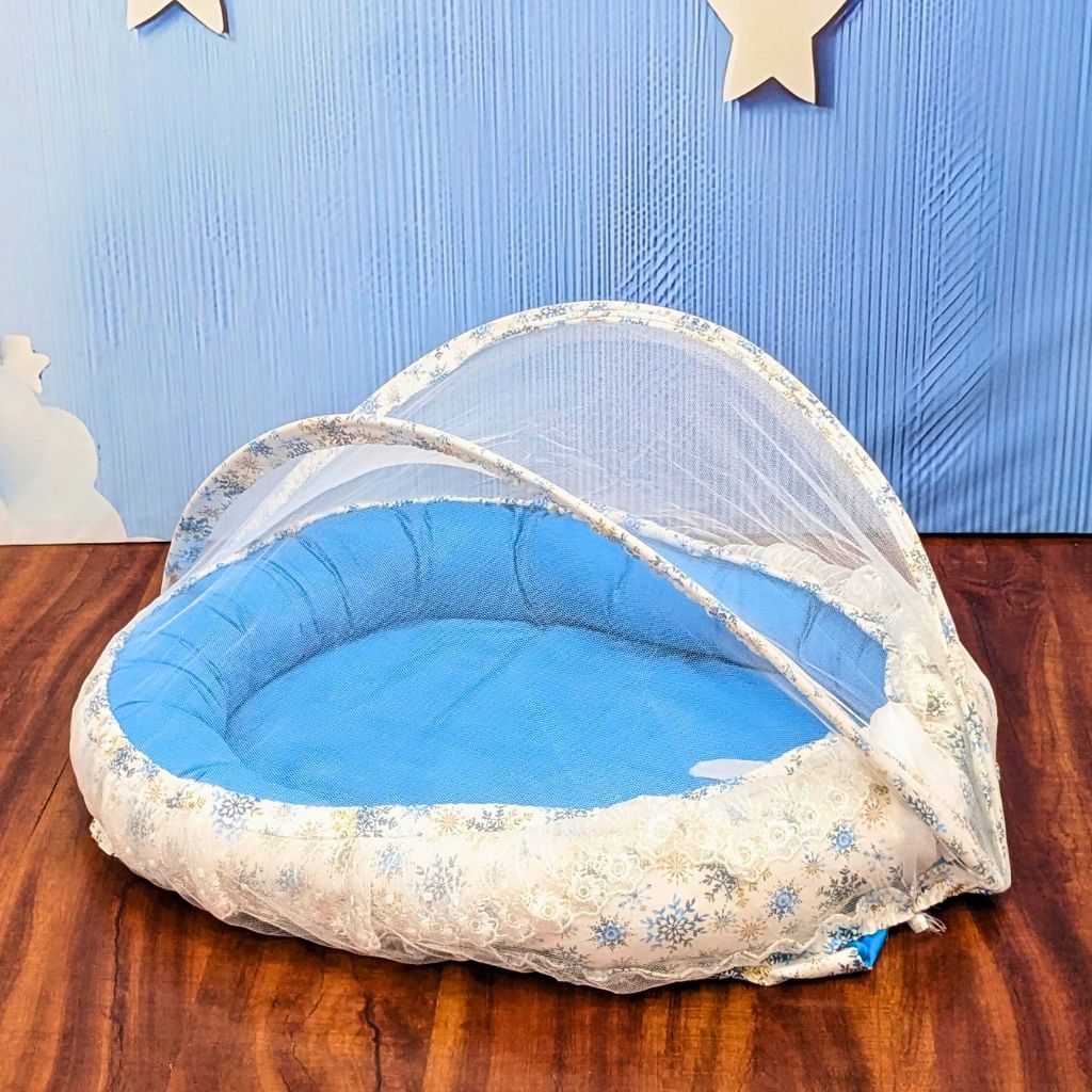 Snowflake Theme Baby Bedding Set - 9 Pieces