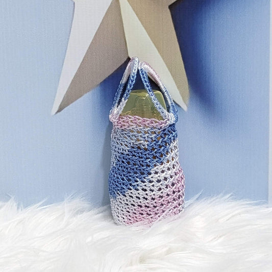 Woolen Baby Feeder Cover – Medium